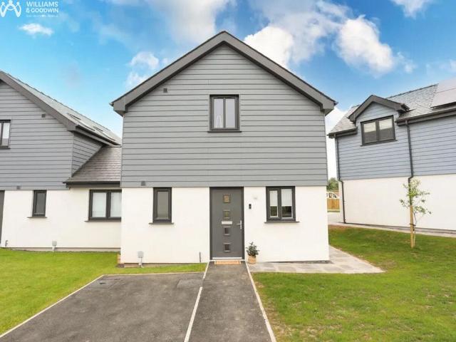House for sale in Llanfair-Mathafarn-Eithaf, Brynteg