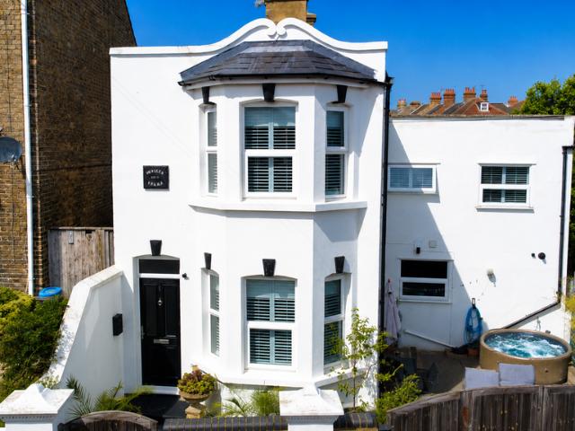 House for sale in East Cliff, Acol