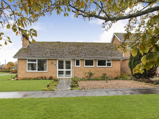 House for sale in Fossebridge, Gloucestershire