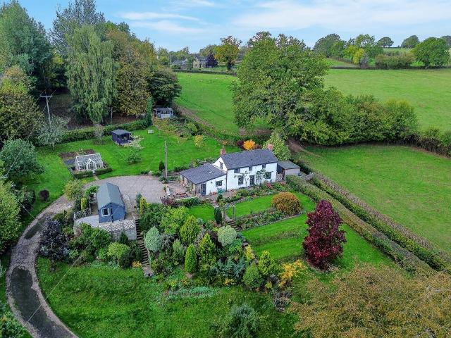 House for sale in Ewyas Harold, Herefordshire