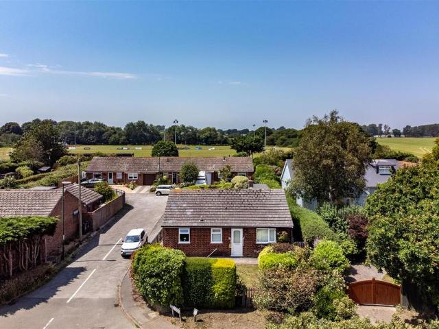 House for sale in Sidlesham Quay, Littlecote