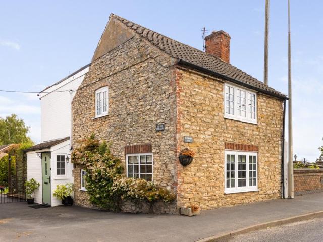 House for sale in Scawby, North Lincolnshire