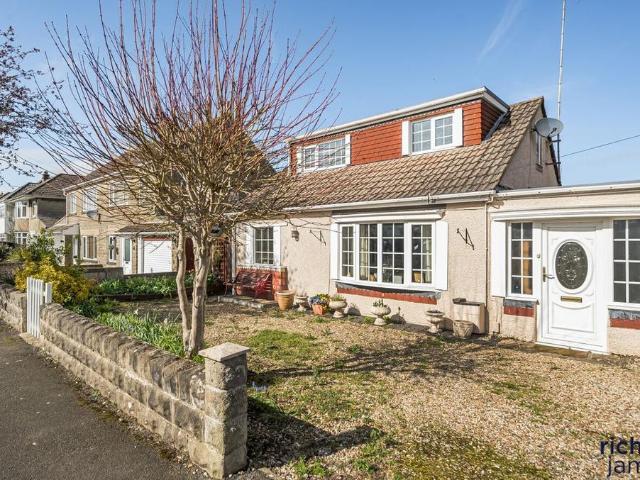 House for sale in Ferndale, Rodbourne
