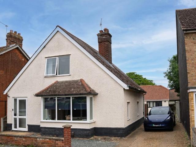 House for sale in Walton, Eastbridge