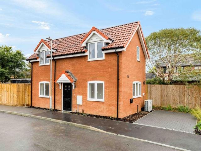 House for sale in Old Hawkinge, Folkestone and Hythe