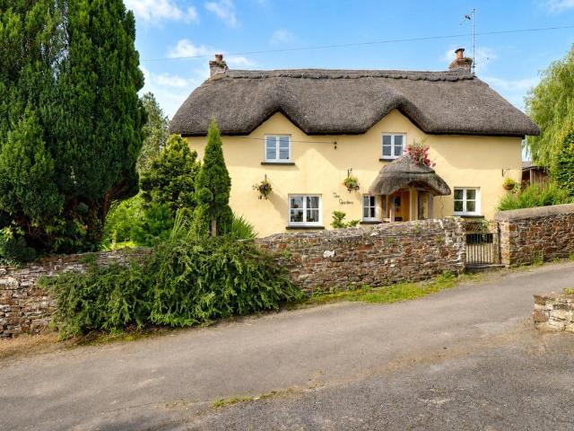 House for sale in Brandis Corner, Devon
