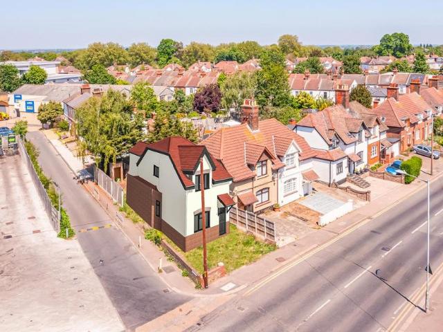 House for sale in Prittlewell, Alton Barnes