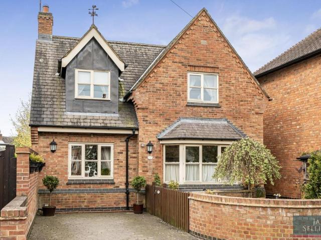 House for sale in Stanford On Avon, Leicestershire