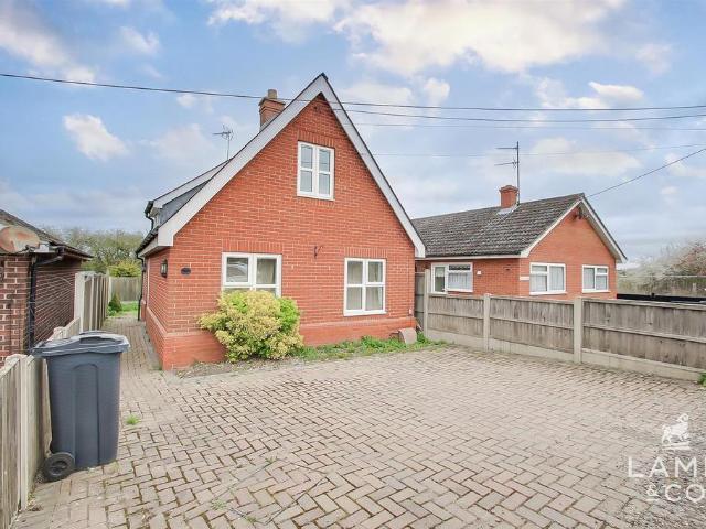 House for sale in Dale Hill, Essex