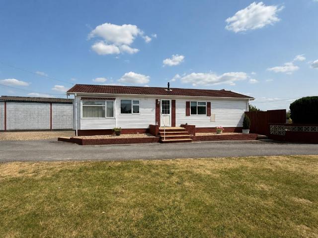 House for sale in Felton, North Somerset