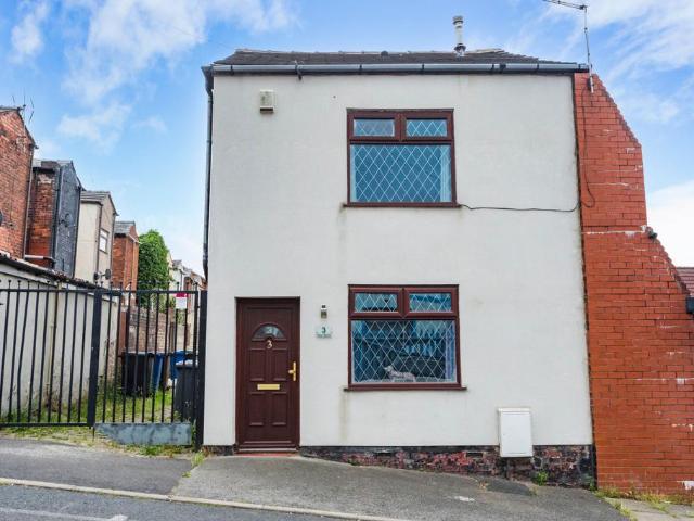 House for sale in New Hall Farm, Wigan