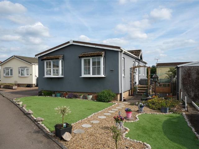 Park Home for sale in Chedburgh, Suffolk