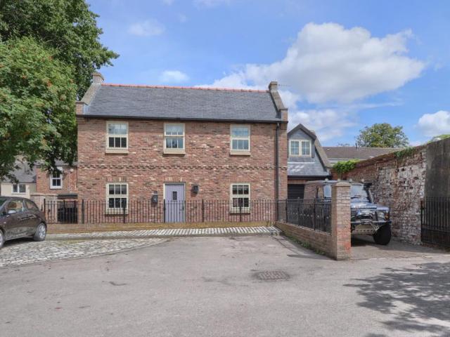 House for sale in Stockton-on-tees