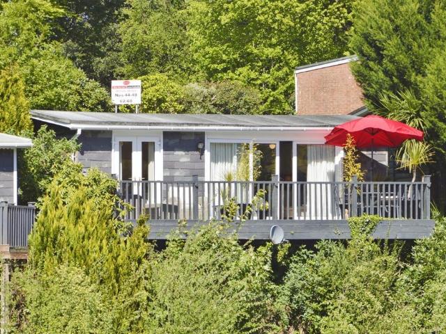 House for sale in Caeathro, Wales