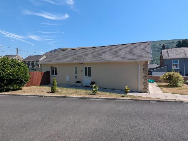 House for sale in Ystalyfera