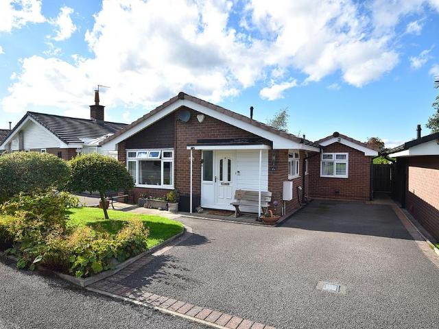 House for sale in Sutton, Sutton Lane Ends