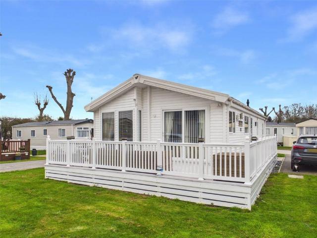 House for sale in Felixstowe, Eastbridge