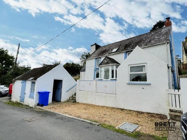 House for sale in St Ishmael's, Wales