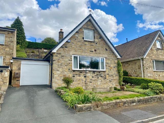 House for sale in Highburton, West Yorkshire