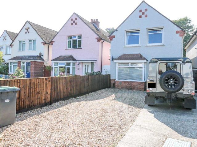 House for sale in Spring Vale, Hampshire