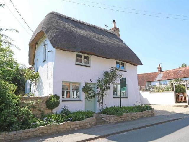 House for sale in Long Crendon