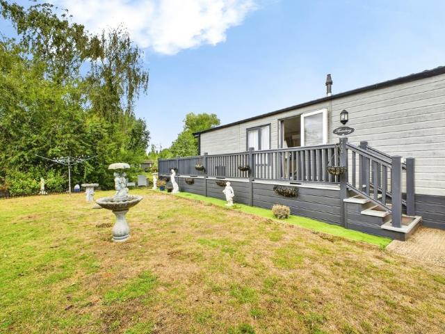 House for sale in Northampton, Northamptonshire