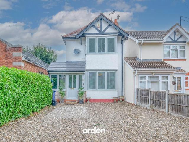 House for sale in Stourbridge, West Midlands