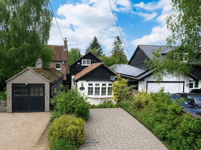 House for sale in Edlesborough, Buckinghamshire