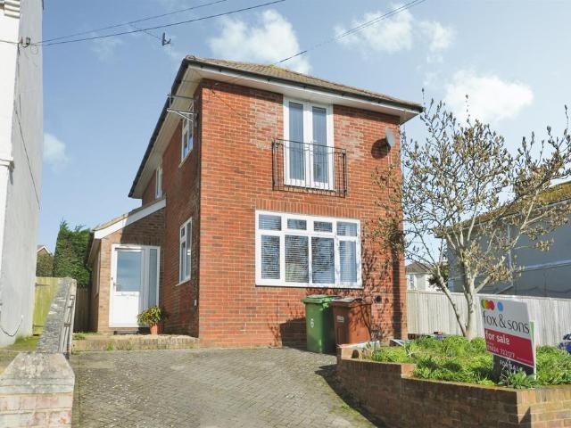 House for sale in Ore, Guestling Green