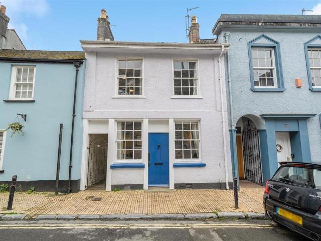 House for sale in Colebrook Village, Mount Wise