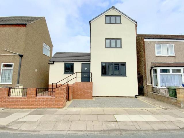 House for sale in New Clee, Old Clee