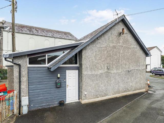 House for sale in Machynlleth