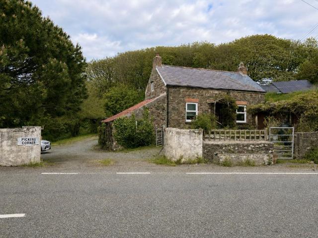 House for sale in Walwyn's Castle, Wales