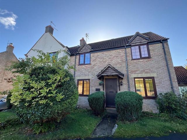 House for sale in Burniston