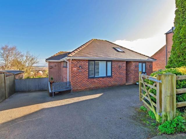 House for sale in Frodsham, Cheshire