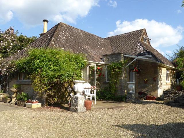 House for sale in Thrupp, School House