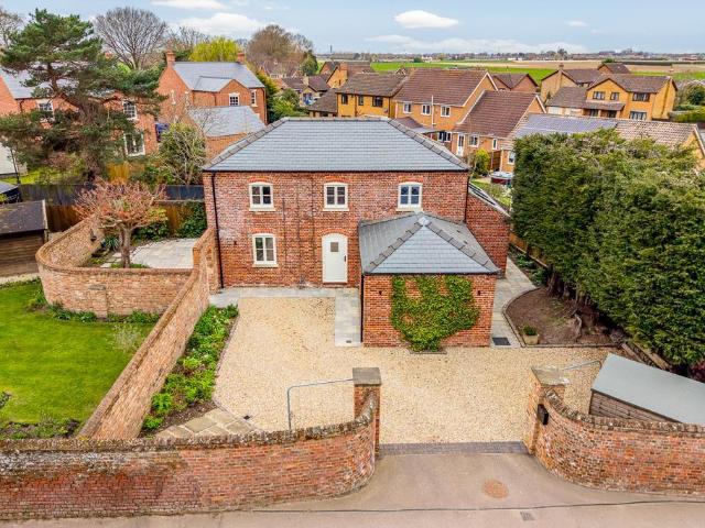House for sale in Gosberton Clough, Lincolnshire