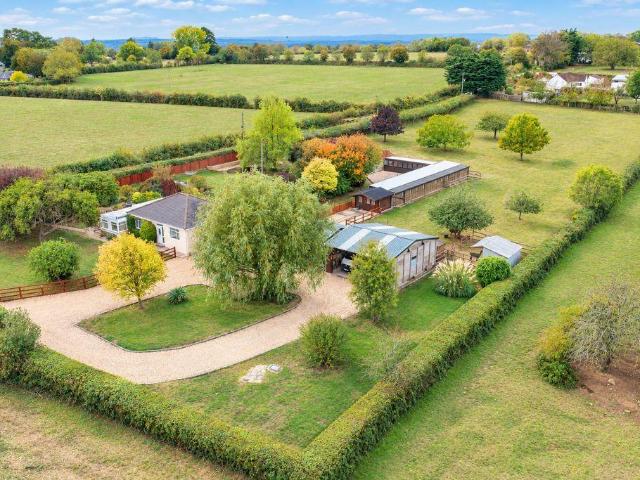 House for sale in Somerton