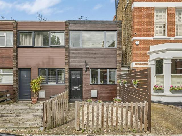 House for sale in Putney, Greater London