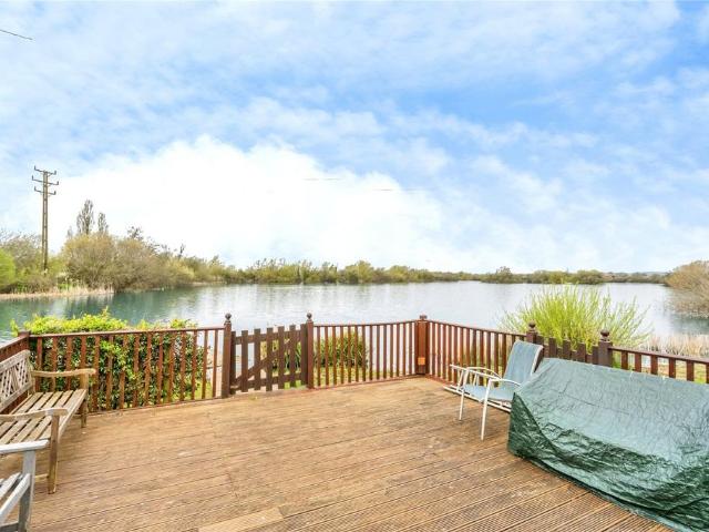 House for sale in Littlecote, West Sussex