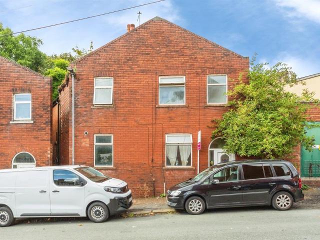 House for sale in Heath, Wakefield