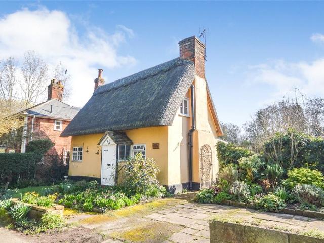 House for sale in Chipping Hill, Essex