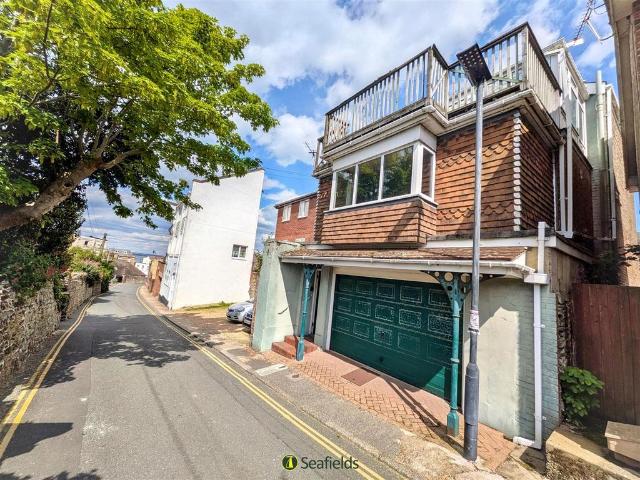 House for sale in Binstead, Ryde