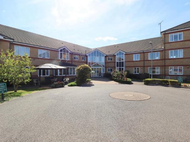 House for sale in Warden Hill, Luton