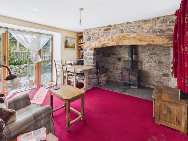 House for sale in Adfa, Wales