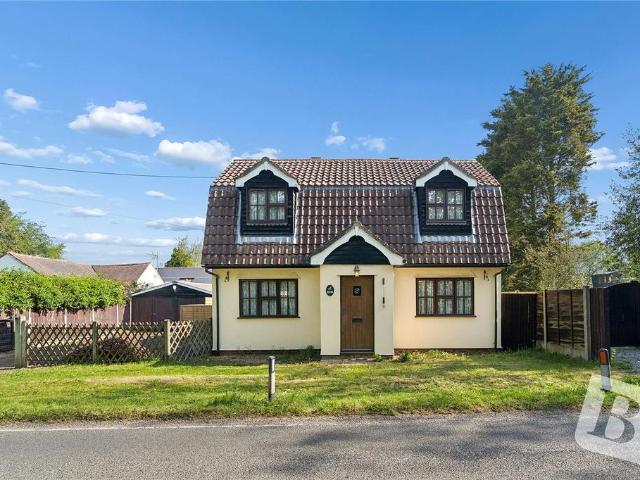 House for sale in Coxtie Green, Navestock Side