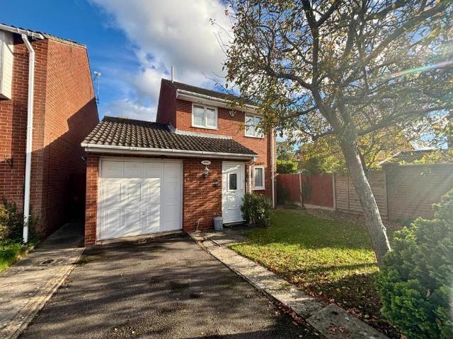 House for sale in Blacky More, Far Cotton