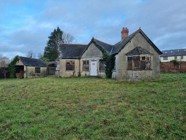 House for sale in Pembroke, Wales