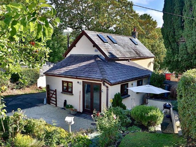 House for sale in Lower Llangynidr, Llangynidr