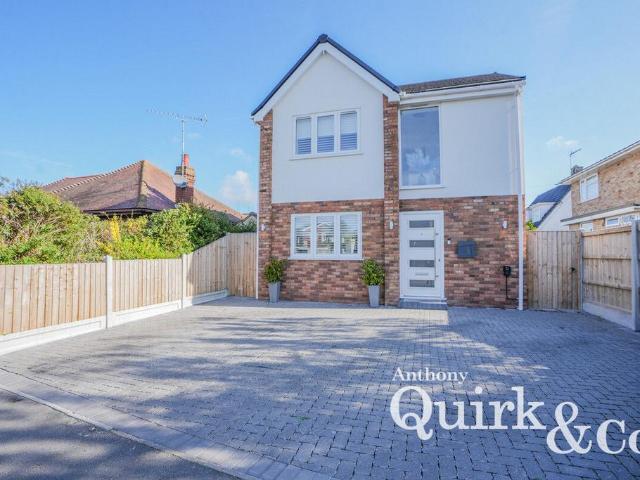 House for sale in Canvey Island
